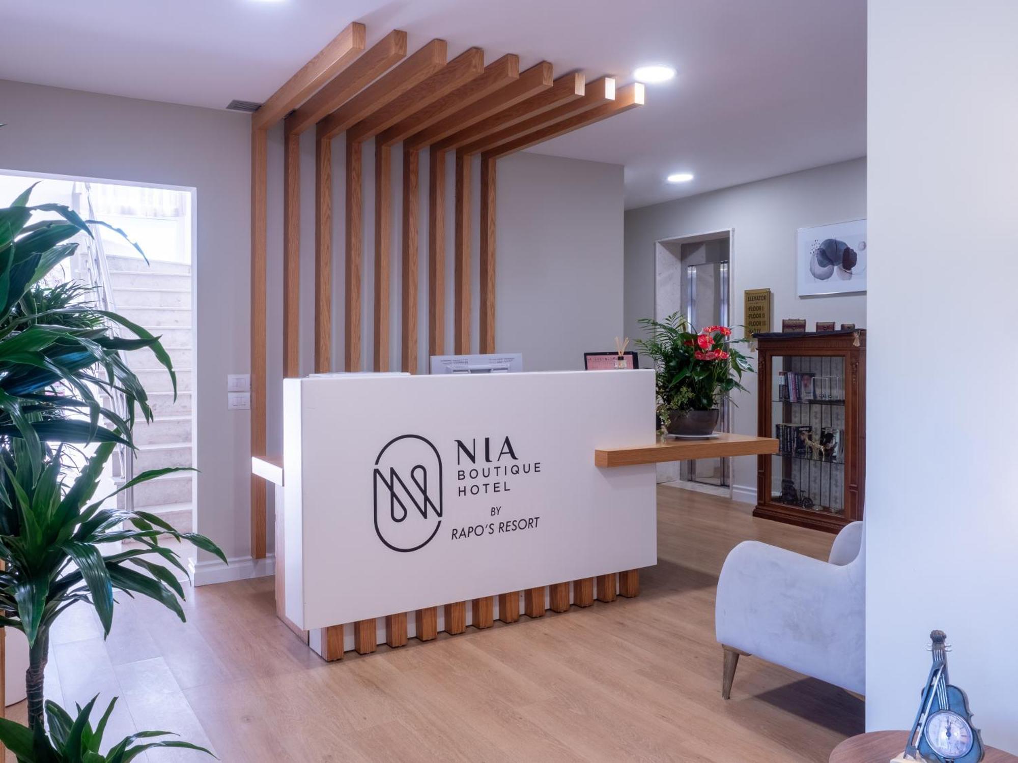 Nia Boutique Hotel By Rapo'S Resort Himare Ngoại thất bức ảnh