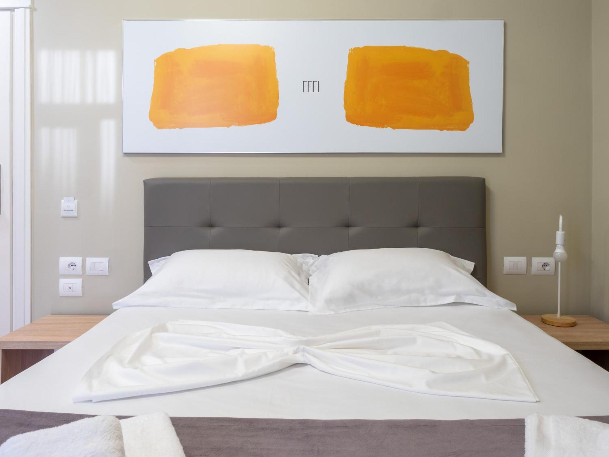 Nia Boutique Hotel By Rapo'S Resort Himare Ngoại thất bức ảnh